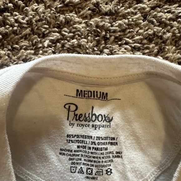 CU cropped tee - Picture 2 of 2